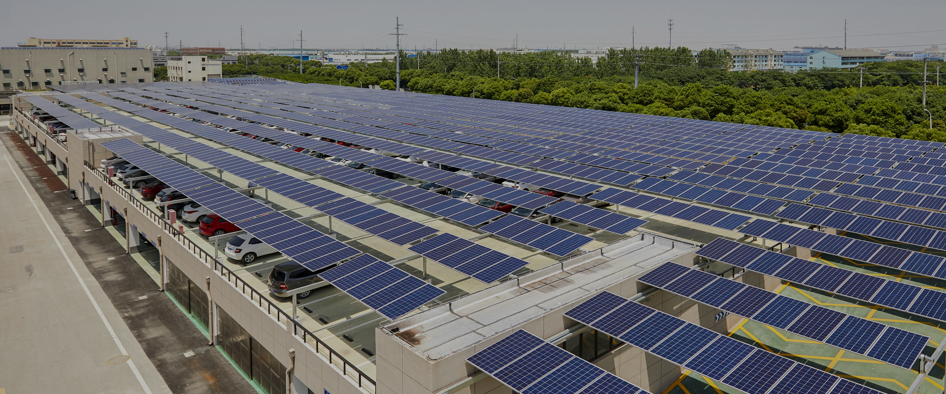 Banner of Benefits of going Solar